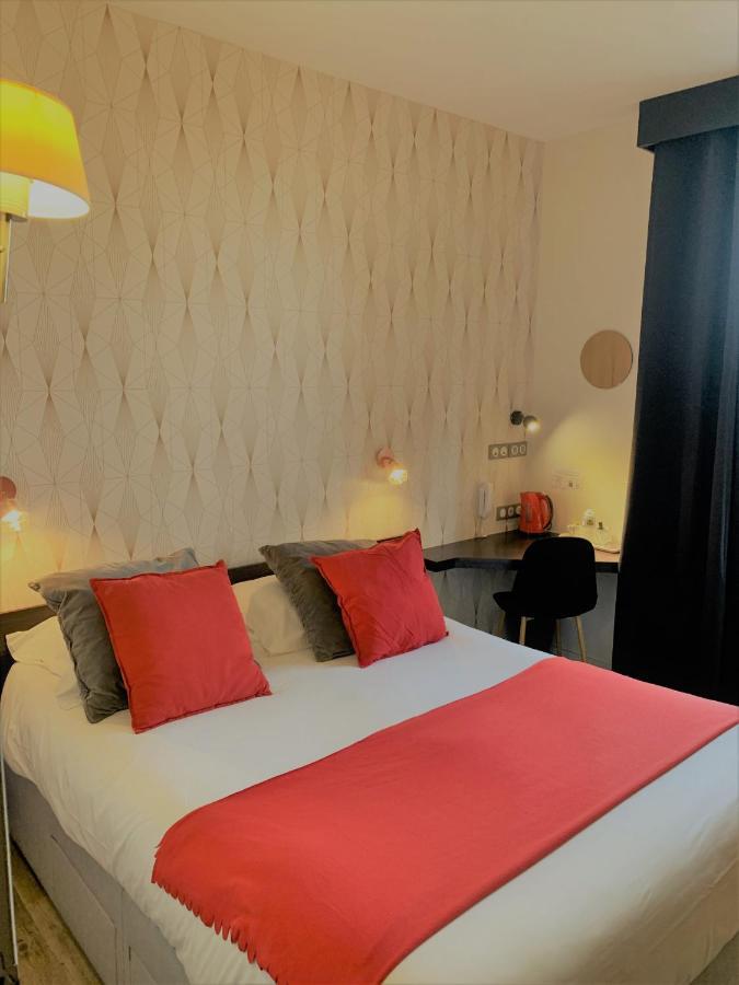 Hotel De Bretagne Dol Centre Ville - Hotel Et Restaurant Dol-de-Bretagne Exteriör bild
