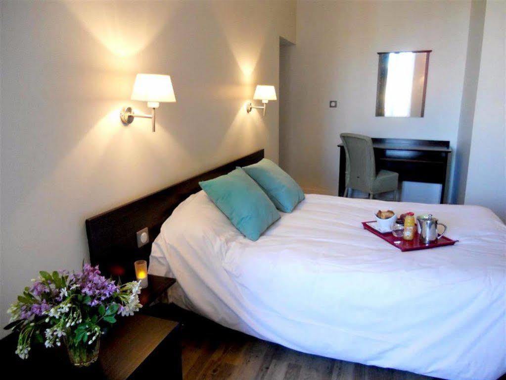 Hotel De Bretagne Dol Centre Ville - Hotel Et Restaurant Dol-de-Bretagne Exteriör bild